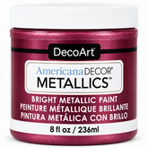 DecoArt Americana Decor Metallics Berry paint bottle 񟿿