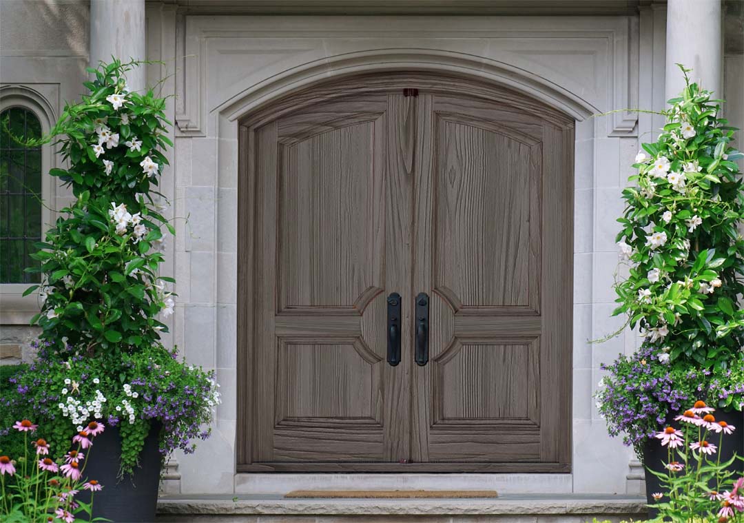 Retique It Wood'n Finish Kit in Harbor Gray with four large exterior top coat containers, displayed on a double front door.