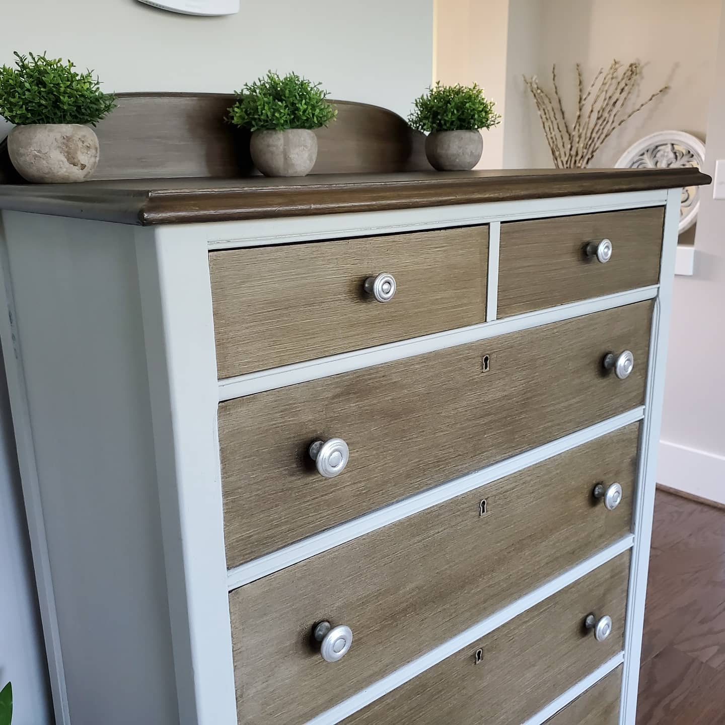 Renaissance Furniture Paint - Dove Grey - Retique It®