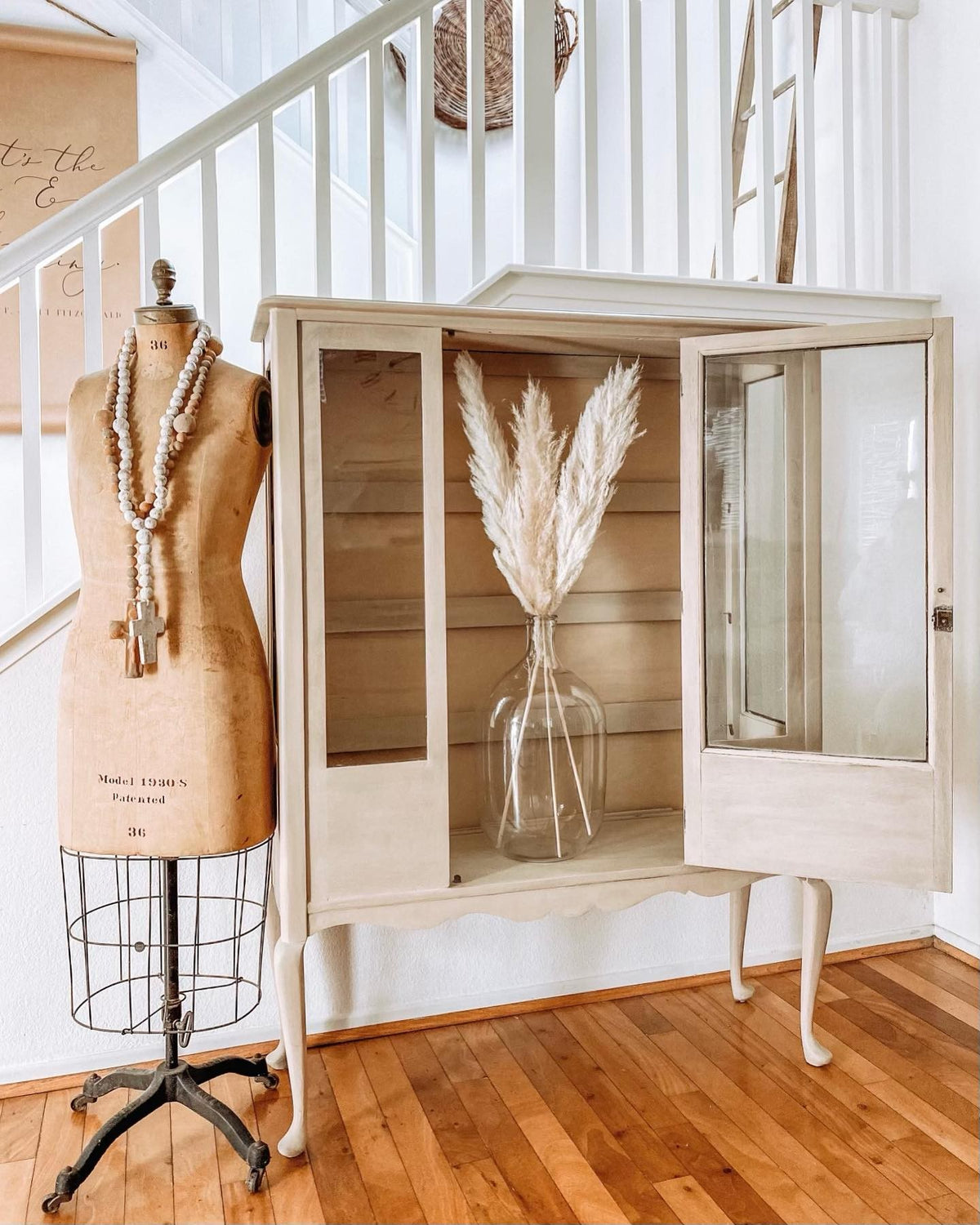 Renaissance Furniture Paint - French Beige - Retique It®